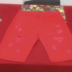 ✔️Distressed Denim shorts